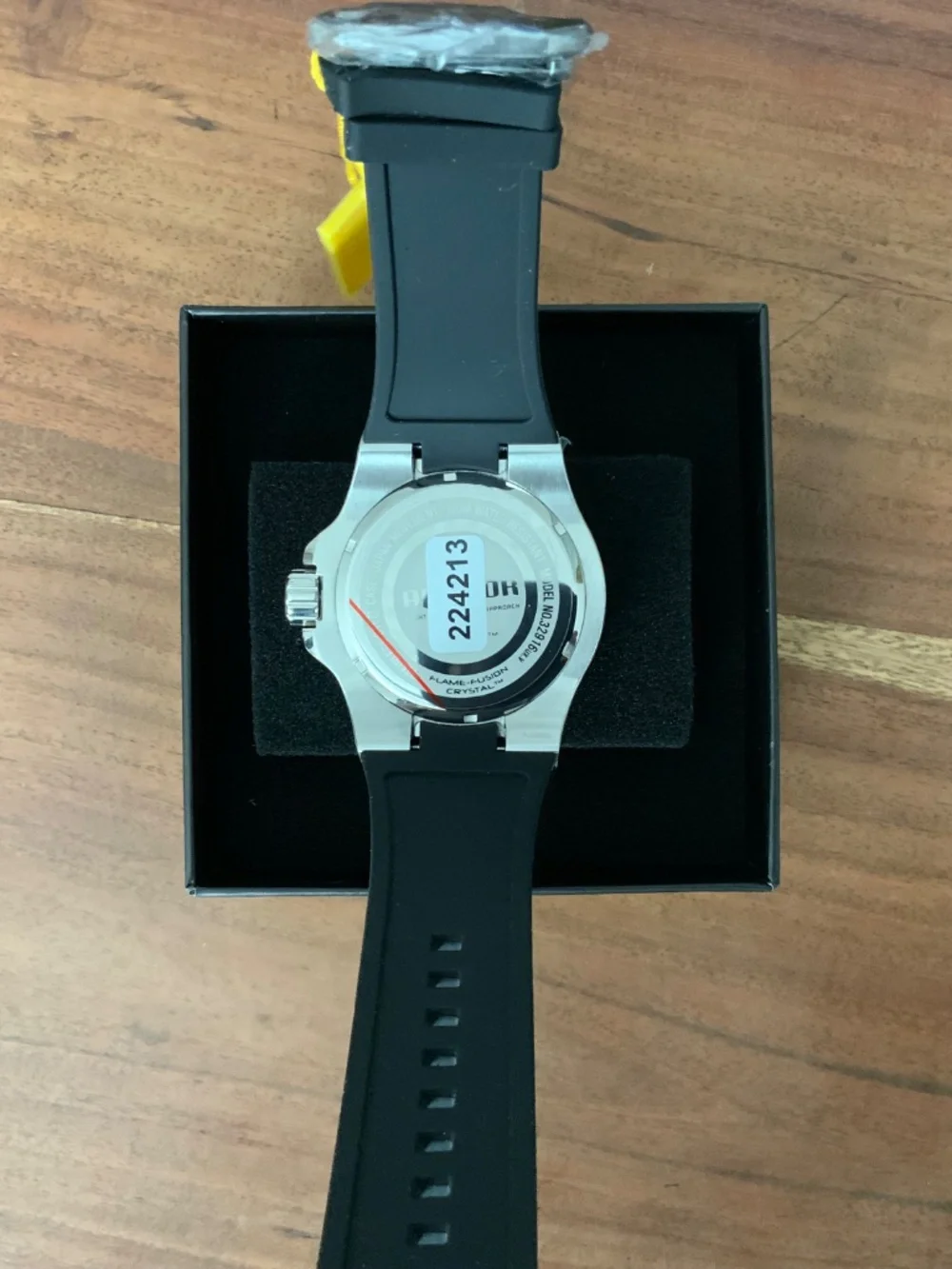 Invicta mens aviator